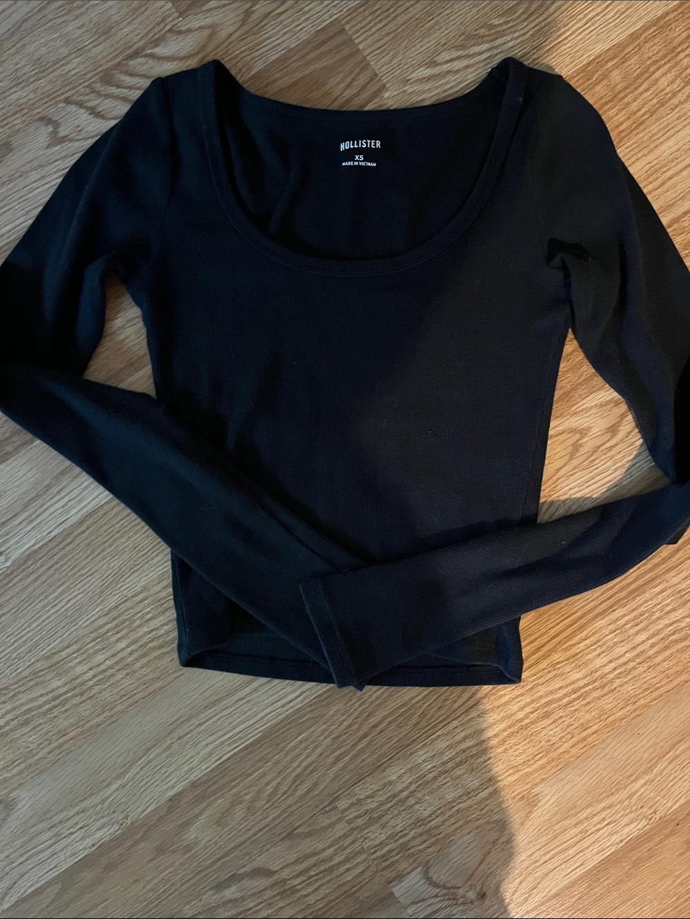 Hollister Black Long Sleeve crop Top